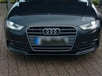 Gebraucht Audi A4 150 PS (110 kW) 2013 Grau Kombi