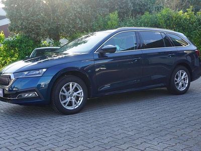 Gebraucht Skoda Octavia First Edition 150 PS (110 kW) 2020 Blau Limousine