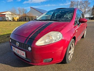 Gebraucht Fiat Grande Punto Dynamic 77 PS (56 kW) 2009 Rosso accattivante Kleinwagen