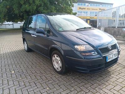 Gebraucht Fiat Ulysse Emotion 136 PS (100 kW) 2009 Blau Van / Kleinbus