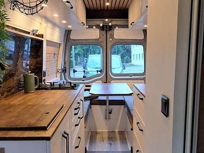 Weiß Gebraucht 2007 Opel Movano Van | 48.490 €