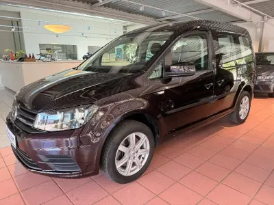 Gebraucht VW Caddy Trendline 131 PS (96 kW) 2019 Van / Kleinbus