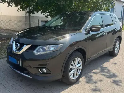 Gebraucht Nissan X-Trail N-Connecta 131 PS (96 kW) 2016 Braun SUV