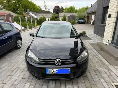 Gebraucht VW Golf VI 105 PS (77 kW) 2010 Kleinwagen