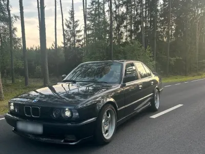 Gebraucht BMW 535 211 PS (155 kW) 1990 Schwarz Limousine