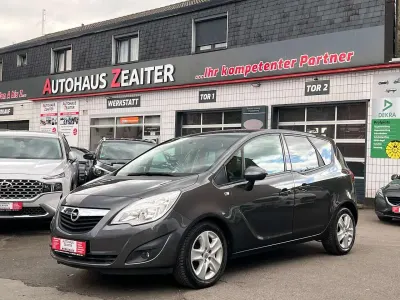 Gebraucht Opel Meriva Design Edition 101 PS (74 kW) 2011 Grau Van / Kleinbus
