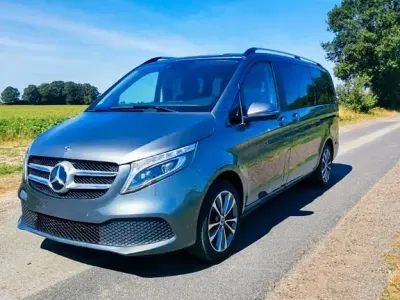 Gebraucht Mercedes V220 Edition 163 PS (119 kW) 2020 Grau Van / Kleinbus