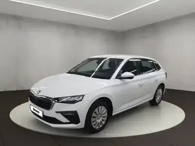 Usata Skoda Scala 116 CV (85 kW) 2025 Bianco Utilitaria