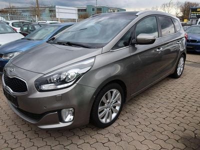 Second-hand Kia Carens Spirit 135 CP (99 kW) 2013 Argintiu Monovolum