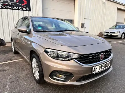 Gebraucht Fiat Tipo Pop 95 PS (69 kW) 2018 Braun Limousine