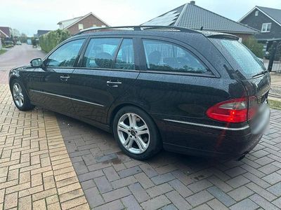 Usata Mercedes E280 Avantgarde 190 CV (139 kW) 2008 Nero Station wagon