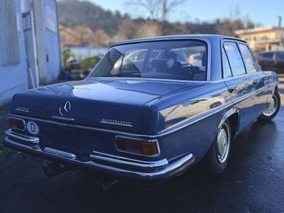 Gebraucht Mercedes 280 140 PS (102 kW) 1970 Blau Limousine