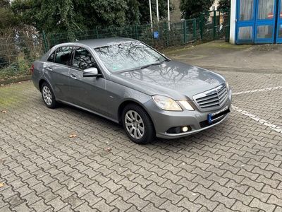 gebraucht Mercedes E200 