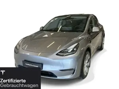 Second-hand Tesla Model Y 273 kW (372 CP) 2023 Argintiu SUV