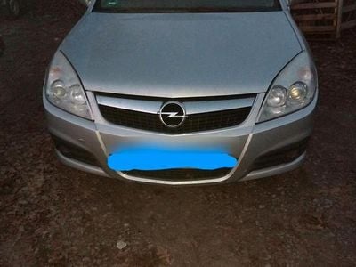 Silber Gebraucht 2007 Opel Vectra Kombi | 1.500 € (Teuer)