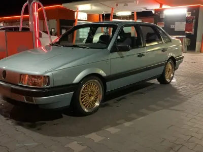 Brugt VW Passat 90 HK (66 kW) 1991 Andere farben Sedan