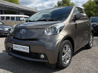 Toyota iQ