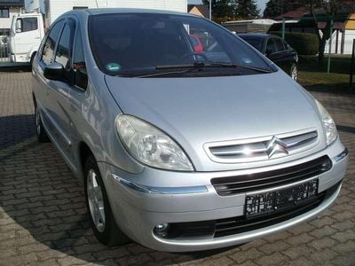 Gebraucht Citroën Xsara Comfort 116 PS (85 kW) 2005 Silber Van / Kleinbus