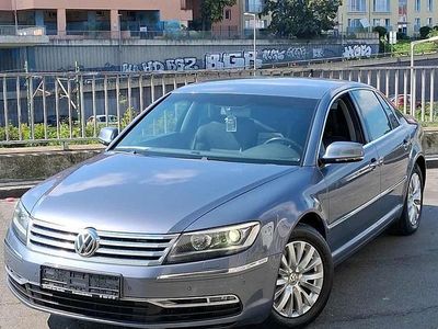 VW Phaeton