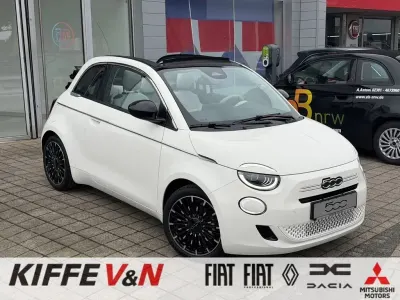 Neu Fiat 500C La Prima 65 PS (47 kW) 2026 Ice weiß Cabrio