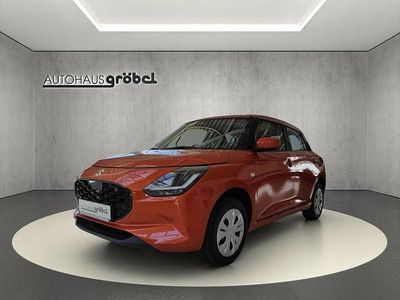 Neu Suzuki Swift Club 83 PS (61 kW) 2025 Flame orange pearl met. Kleinwagen