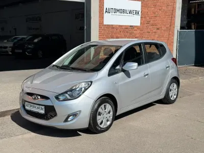 Second-hand Hyundai ix20 Comfort 124 CP (91 kW) 2012 Argintiu Hatchback