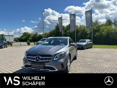 Gebraucht Mercedes GLA200 Urban 156 PS (114 kW) 2018 Grau SUV