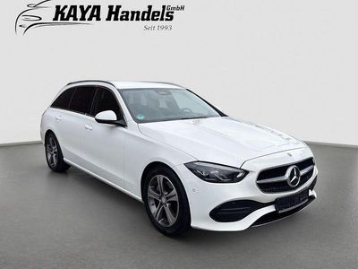 Gebraucht Mercedes C200 Avantgarde 163 PS (119 kW) 2024 Weiß Limousine