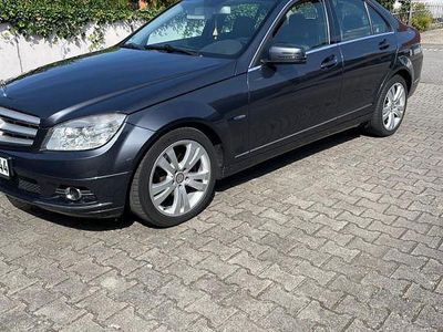 Mercedes C200