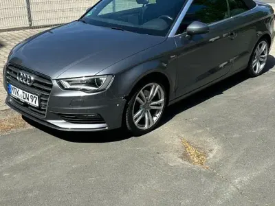 Gebraucht Audi A3 Cabriolet S-Line 179 PS (131 kW) 2014 Silber Cabrio