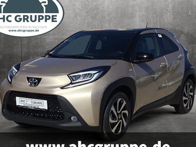 Usata Toyota Aygo X Basis 72 CV (52 kW) 2025 Beige SUV