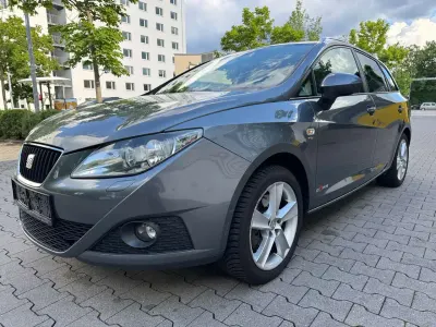 Gebraucht Seat Ibiza ST Style 105 PS (77 kW) 2012 Grau Kombi