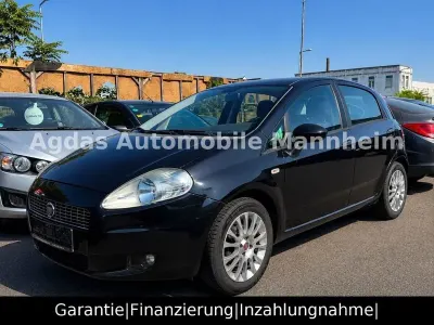 Gebraucht Fiat Grande Punto 77 PS (56 kW) 2009 Schwarz Kleinwagen