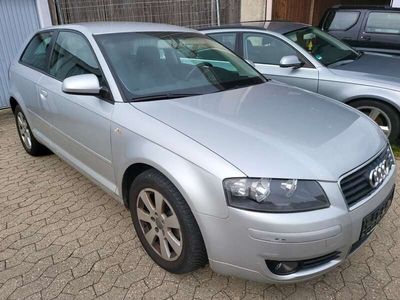 gebraucht Audi A3 2.0 FSI Attraction