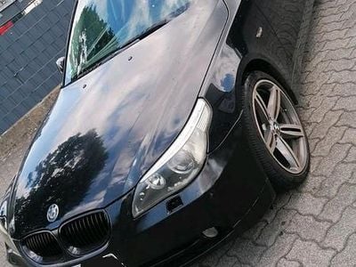 BMW 523