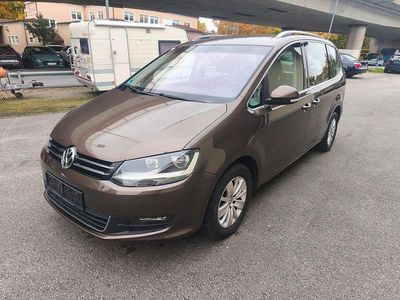 Gebraucht VW Sharan Highline 140 PS (102 kW) 2011 Braun Van / Kleinbus