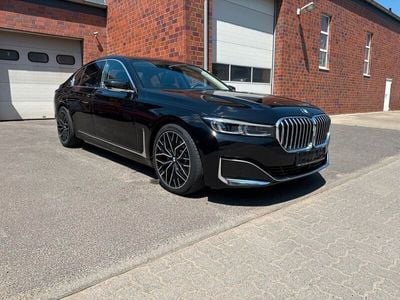 BMW 730