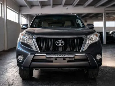 Gebraucht Toyota Land Cruiser Prado 231 PS (169 kW) 2013 Braun SUV