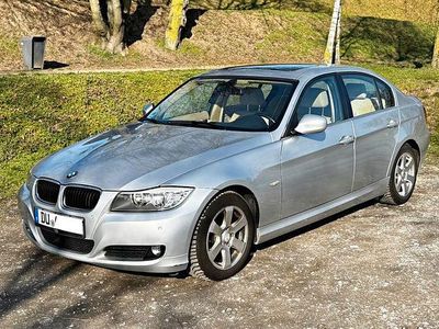 Gebraucht BMW 318 Comfort Edition 143 PS (105 kW) 2010 Silber Limousine