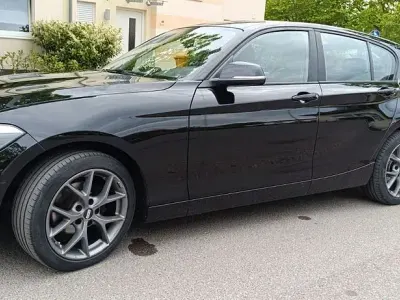 Gebraucht BMW 114 102 PS (75 kW) 2014 Schwarz Kleinwagen
