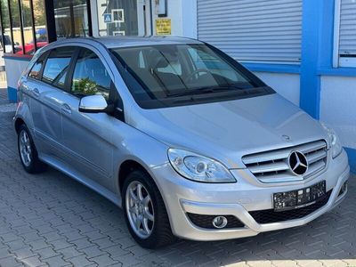 Mercedes B180