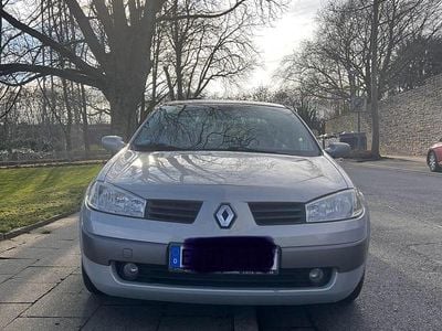 Gebraucht Renault Mégane II 113 PS (83 kW) 2004 Grau Limousine