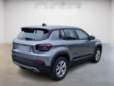 Second-hand Jeep Avenger Altitude 101 CP (74 kW) 2025 Gri SUV