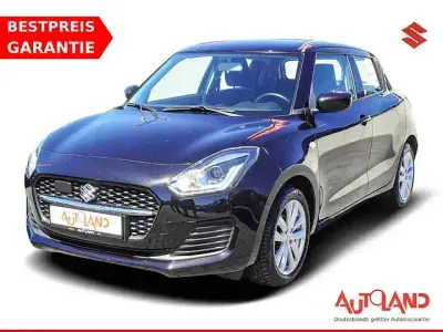 Gebraucht Suzuki Swift Club 83 PS (61 kW) 2021 Schwarz Limousine