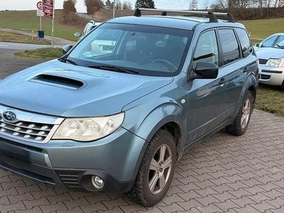 Gebraucht Subaru Forester Active 147 PS (108 kW) 2012 Grün SUV