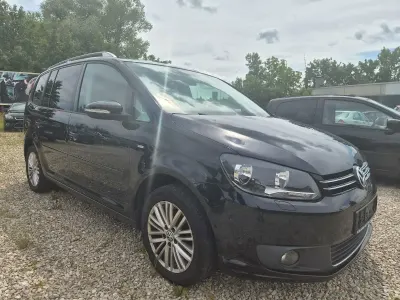 Gebraucht VW Touran Business 140 PS (102 kW) 2014 Schwarz Van / Kleinbus