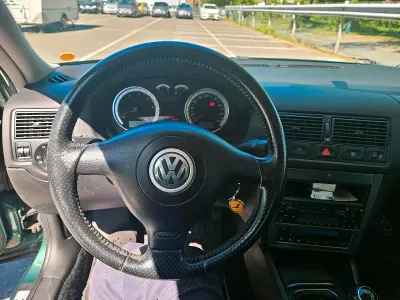 Gebraucht VW Golf IV 105 PS (77 kW) 2003 Grün Kleinwagen