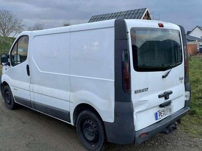 Usado Renault Trafic 101 HP (74 kW) 2005 Monovolume