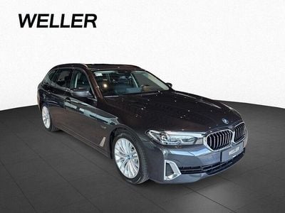 Second-hand BMW 530e Luxury Line 292 CP (214 kW) 2022 Gri Break