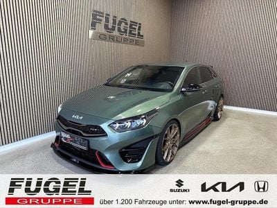 Gebraucht Kia ProCeed Sport 204 PS (150 kW) 2023 (exg) experience green met. Kleinwagen